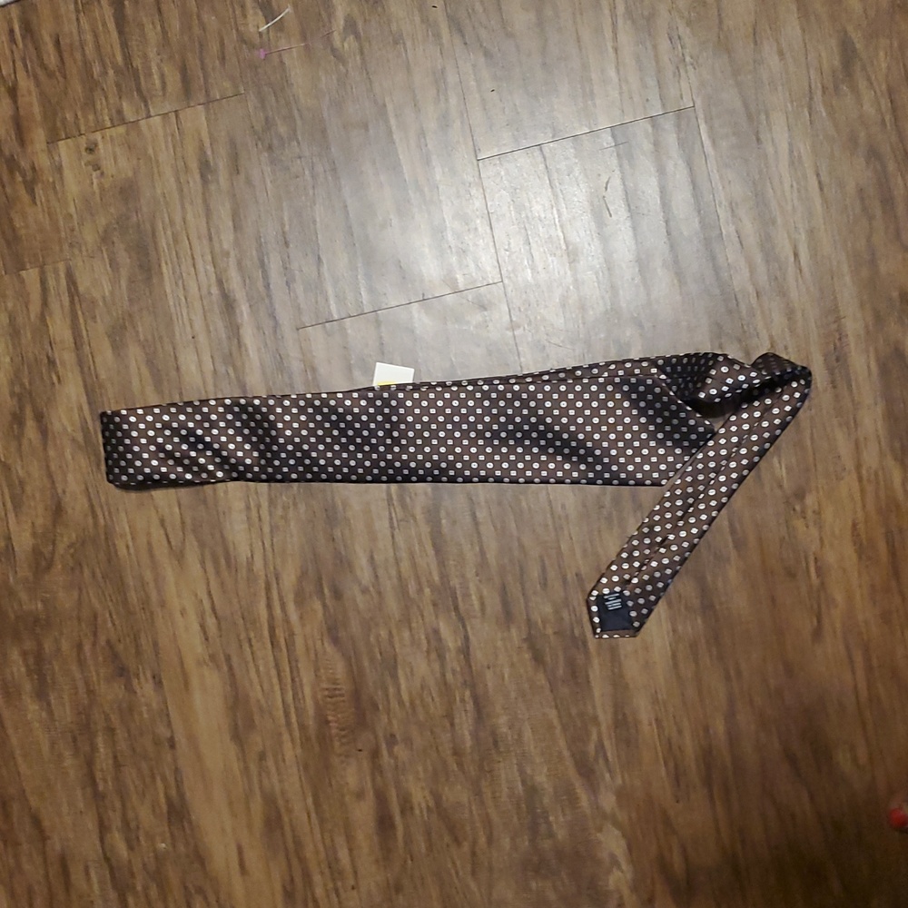 NwT Roundtree & Yorke  Silk Tie Brown